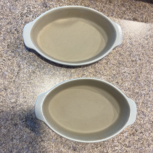 2 Pampered Chef Stonewear New Traditions Collection USA Oval Baking Dishes USED - Picture 3 of 16